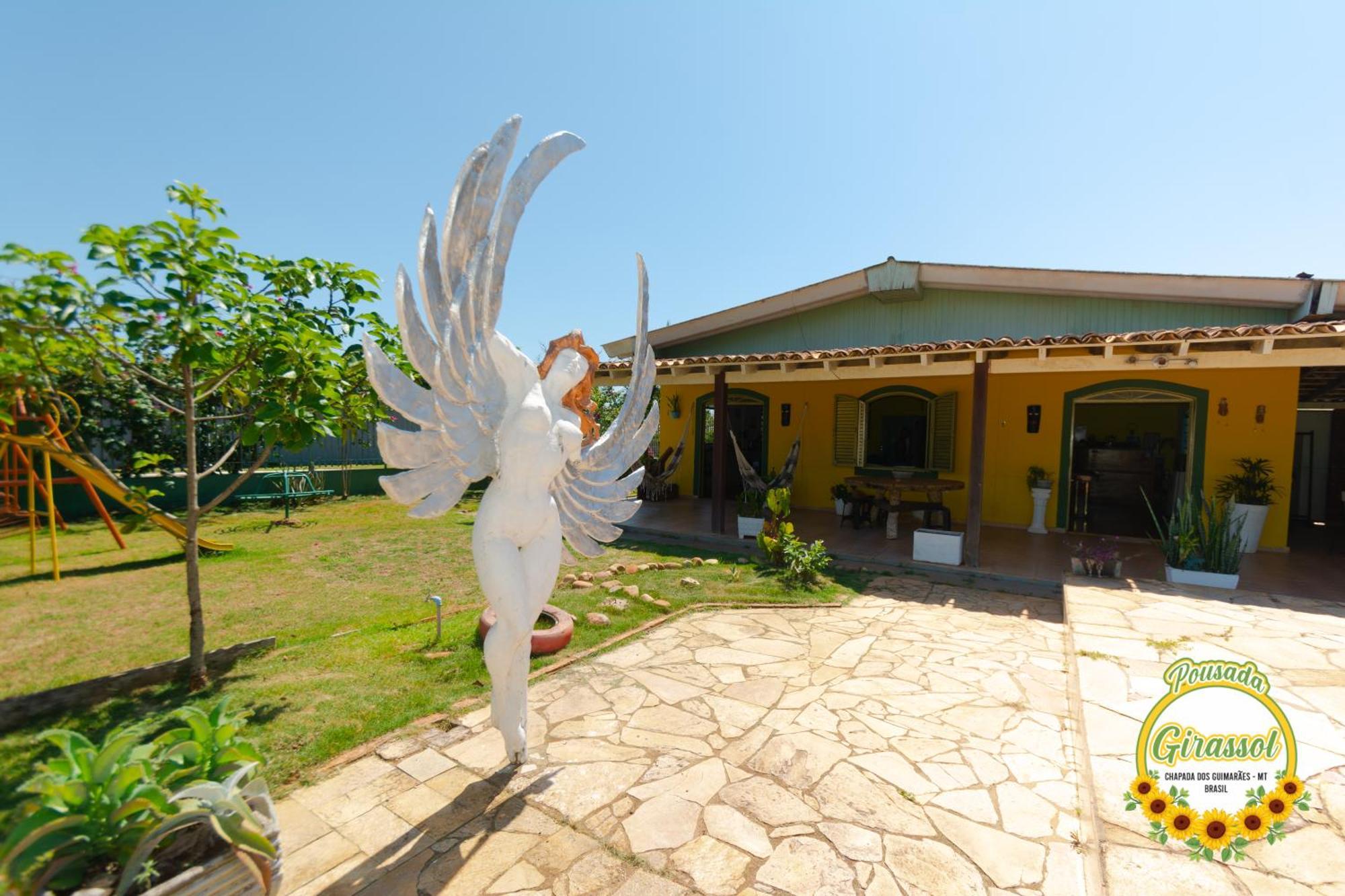 Pousada Girassol Chapada dos Guimarães エクステリア 写真